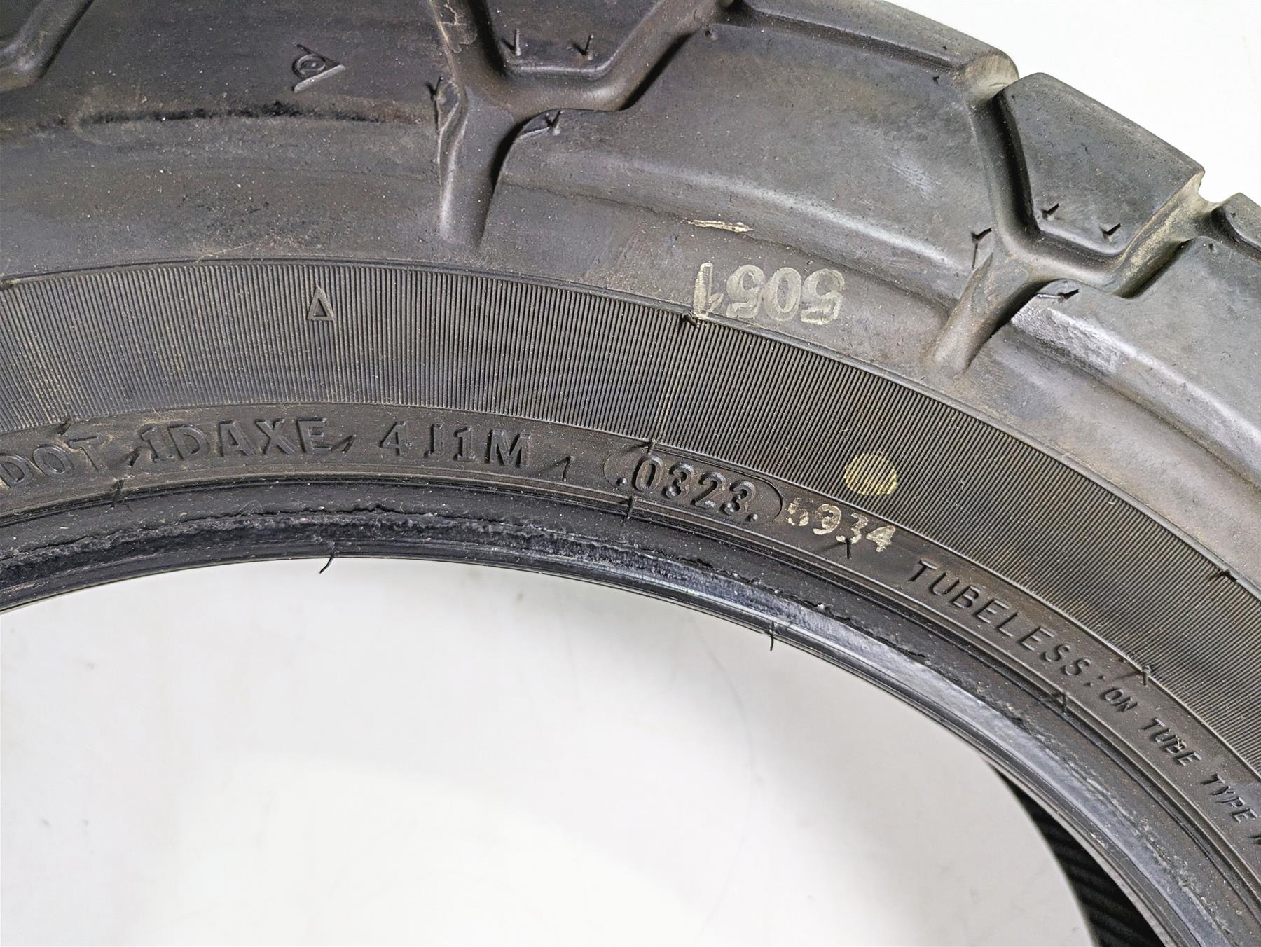 Harley Davidson Front Rear Dunlop D429 Tire Set 43100039 43200039 {{ shop.shopifyCountryName }} - Mototech271