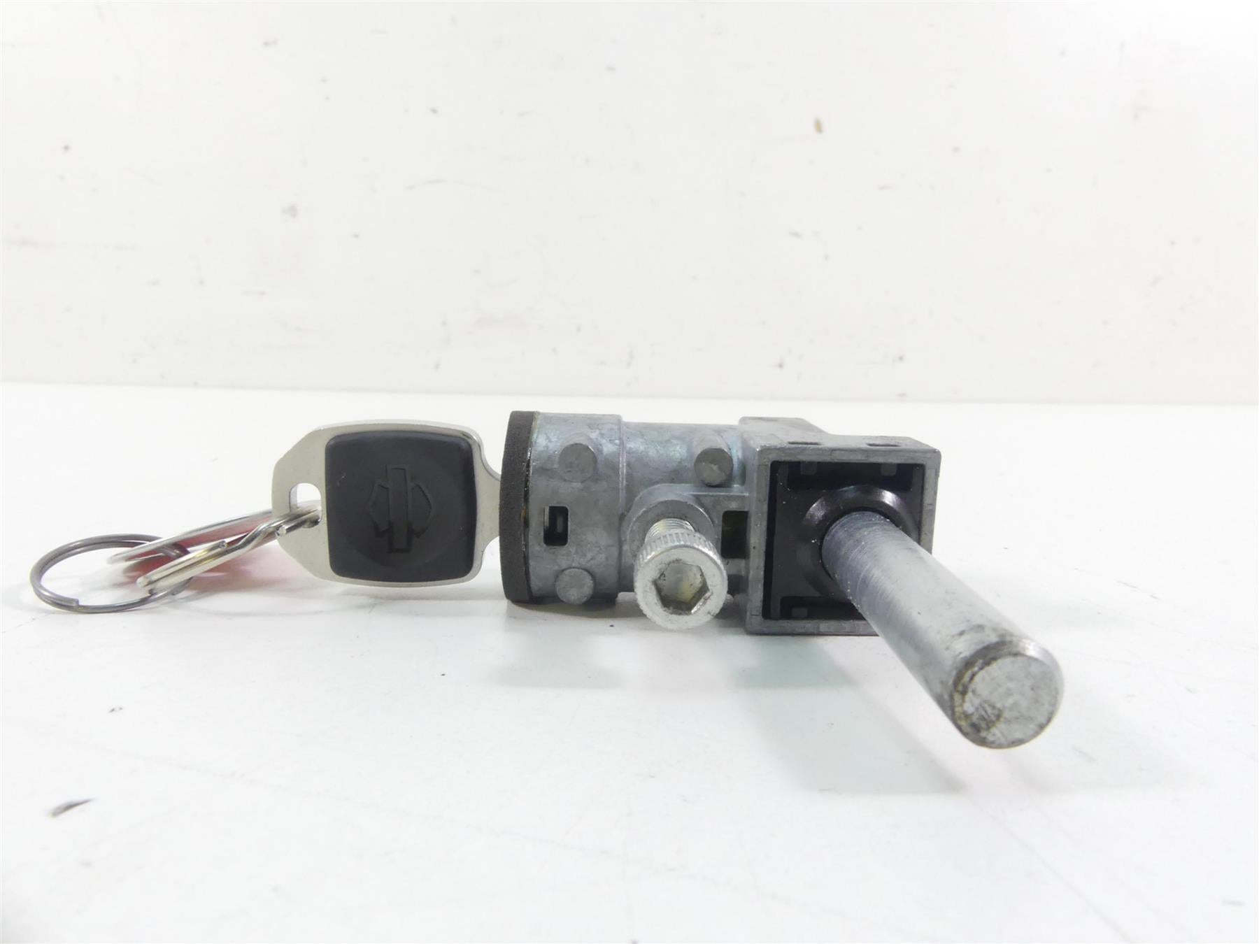 2018 Harley Softail FXFB Fat Bob Steering Front Fork Lock Keys Set 45600049 {{ shop.shopifyCountryName }} - Mototech271