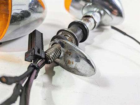 2007 Harley Dyna FXDB Street Bob Rear Blinker Turn Signal Set - Read 68977-00 {{ shop.shopifyCountryName }} - Mototech271