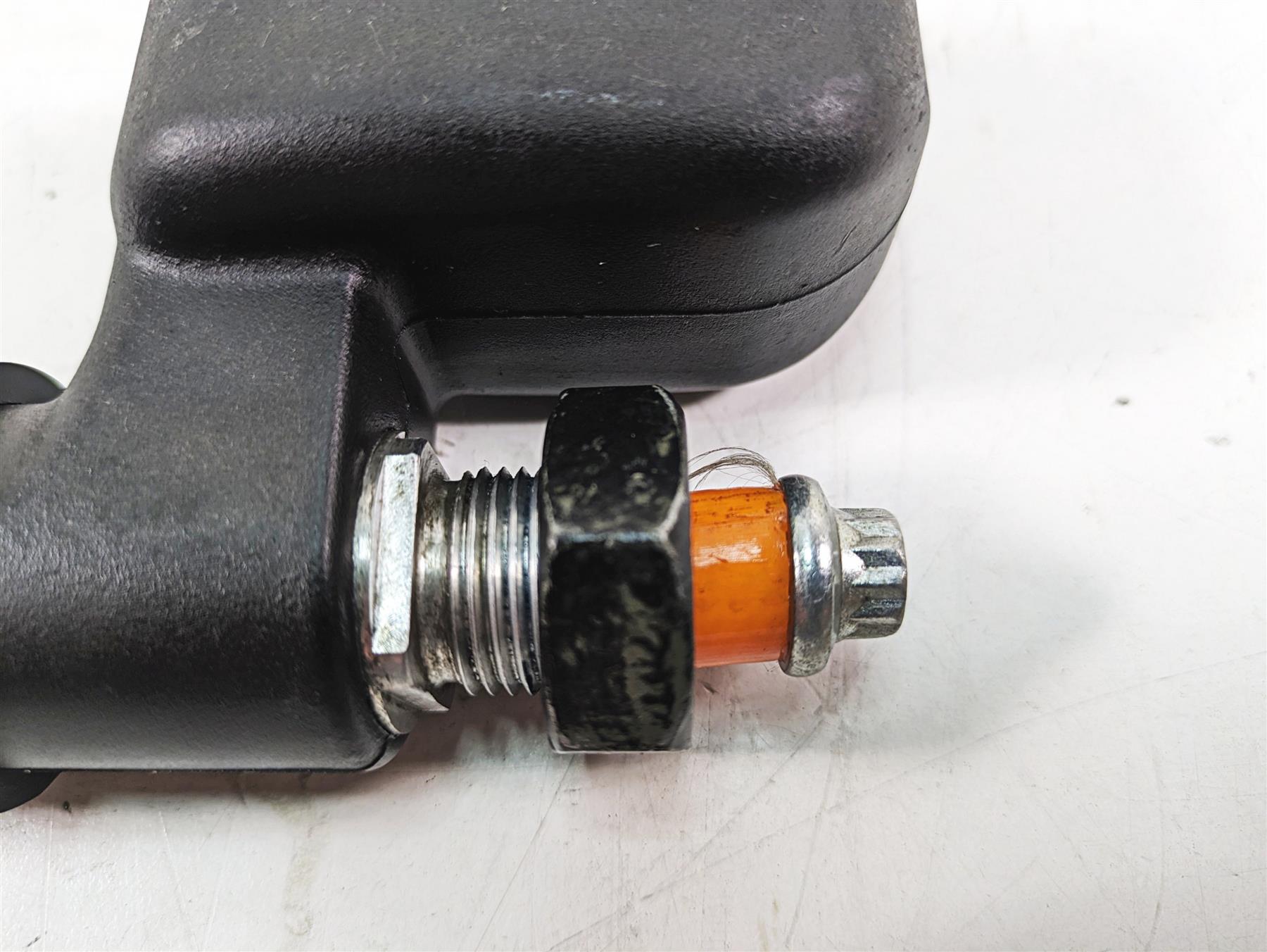 2000 Harley FXSTS Softail Springer Rear Brake Master Cylinder 41755-99F {{ shop.shopifyCountryName }} - Mototech271