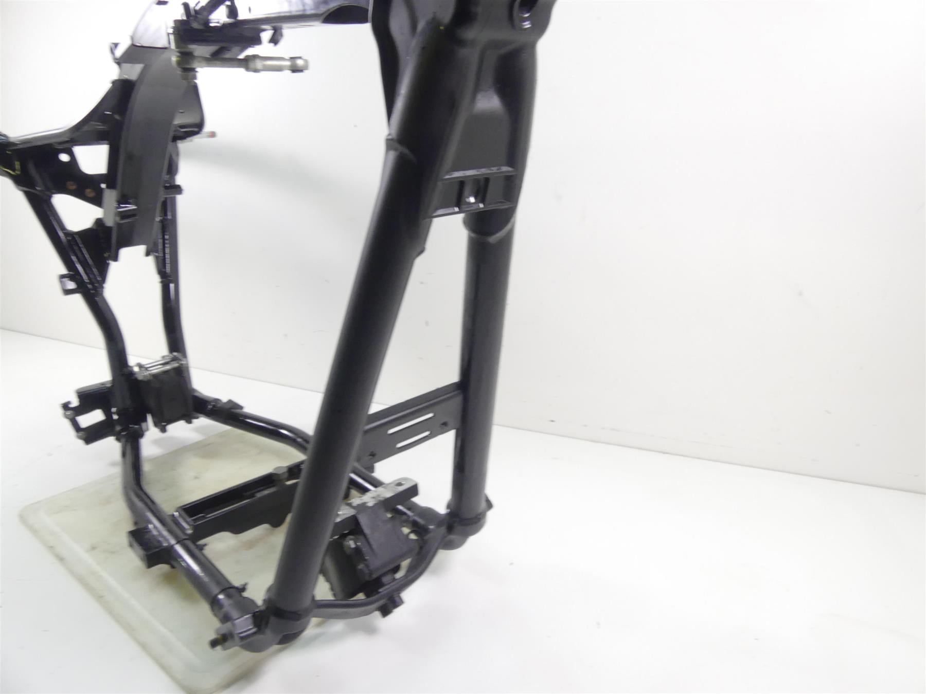 2015 Harley FXDL Dyna Low Rider Straight 29dgr Rake Main Frame Chassis With Clean Texas Title 47745-06B {{ shop.shopifyCountryName }} - Mototech271