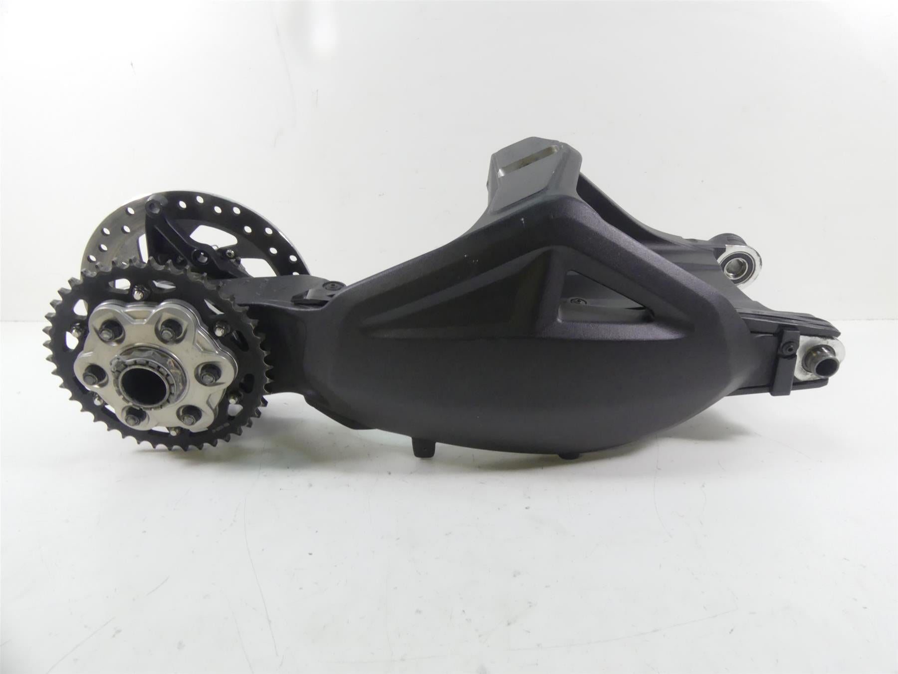 2015 Ducati Diavel Dark Rear Swingarm Swing Arm Suspension  37030952C