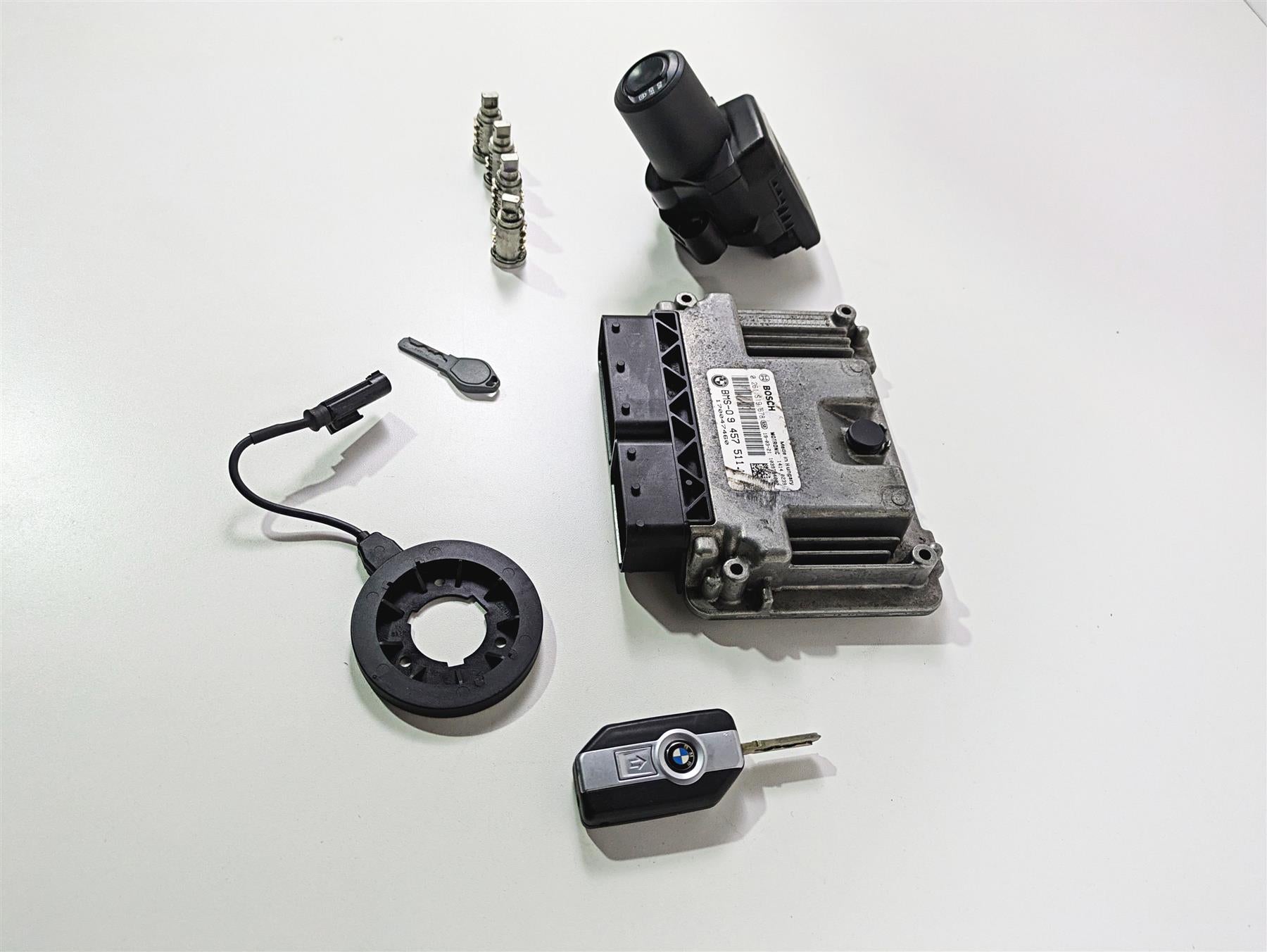 2019 BMW R1250RT K52 Keyless Ride Cdi Ignition Switch Key Lock Set 13619457511 {{ shop.shopifyCountryName }} - Mototech271