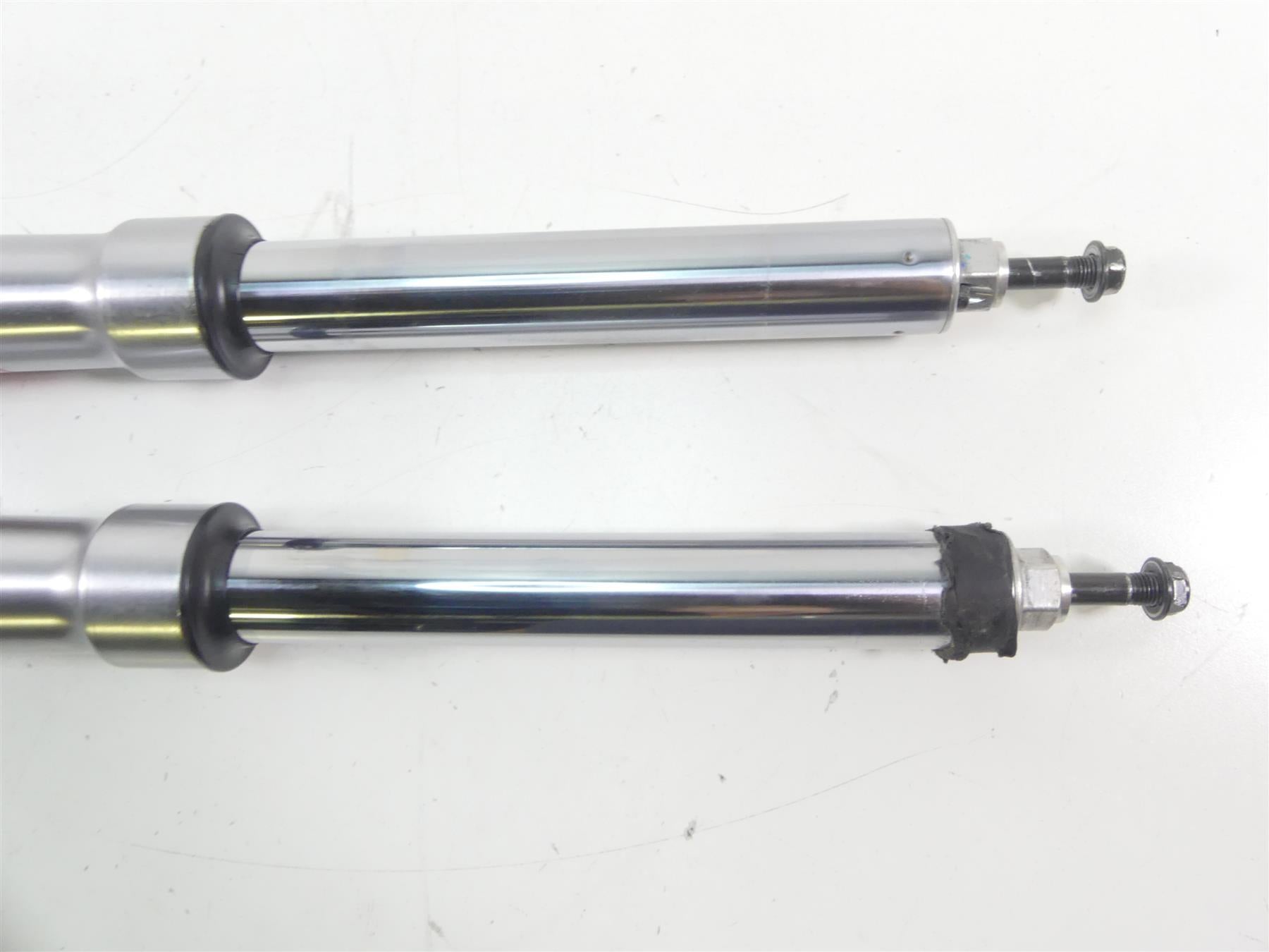 2001 BMW R1150 GS R21 Showa Straight Front Fork Leg Set - Read 31422338203- {{ shop.shopifyCountryName }} - Mototech271