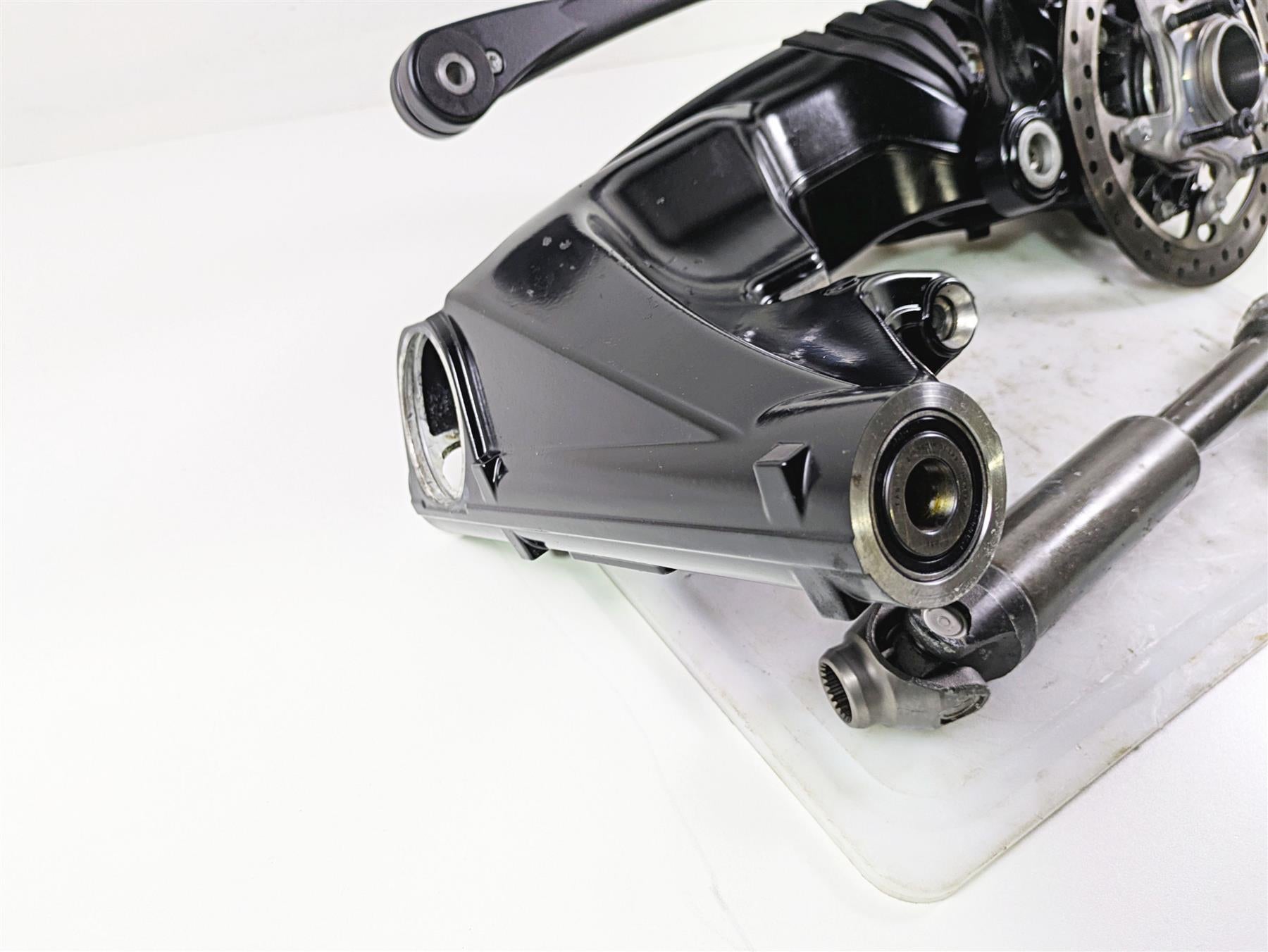 2022 BMW RnineT Pure K22 Differential Swingarm Drive Shaft 32/11 33118405267 {{ shop.shopifyCountryName }} - Mototech271