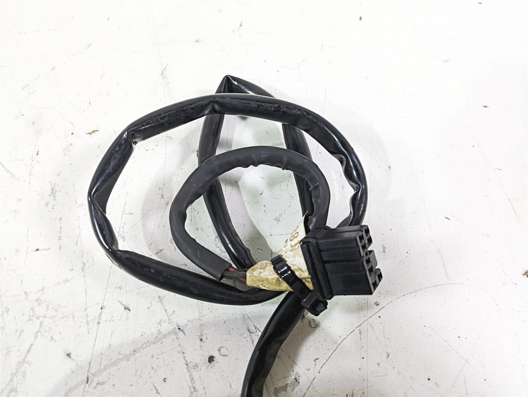 2002 Harley FLSTC Softail Heritage Complete Taillight With Wiring 68140-04 {{ shop.shopifyCountryName }} - Mototech271