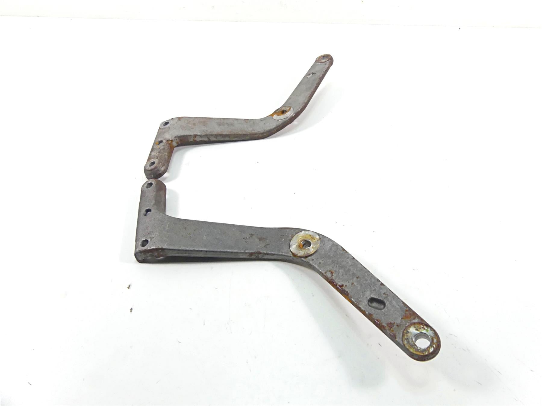 2016 Harley Softail FLS Slim Rear Fender Support Bracket Strut Set 59904-12BHP {{ shop.shopifyCountryName }} - Mototech271