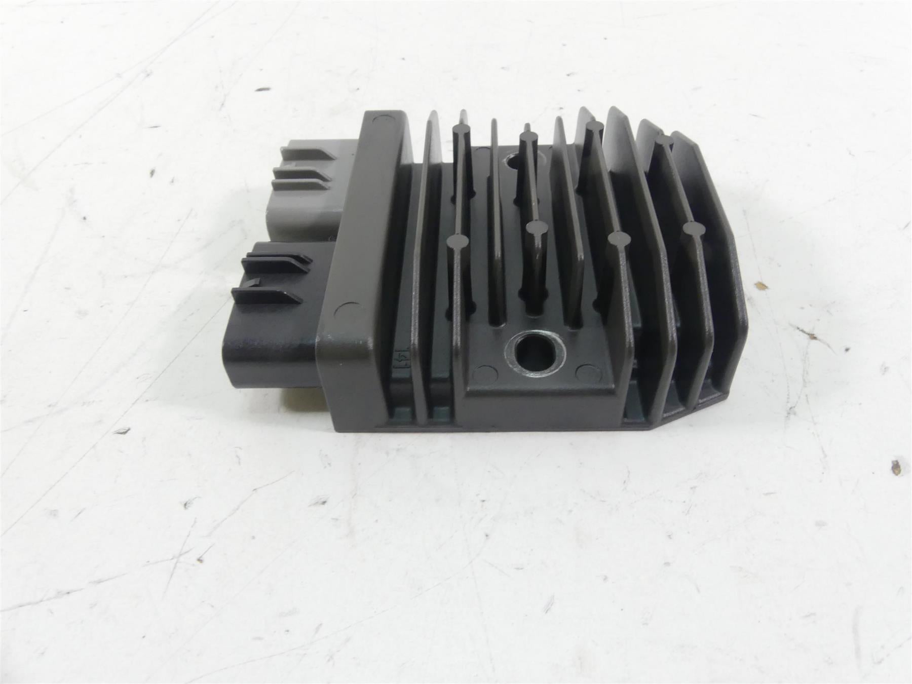 2021 Honda CBR600RR Rectifier Voltage Regulator 31600-MGZ-J01 FH020AA {{ shop.shopifyCountryName }} - Mototech271