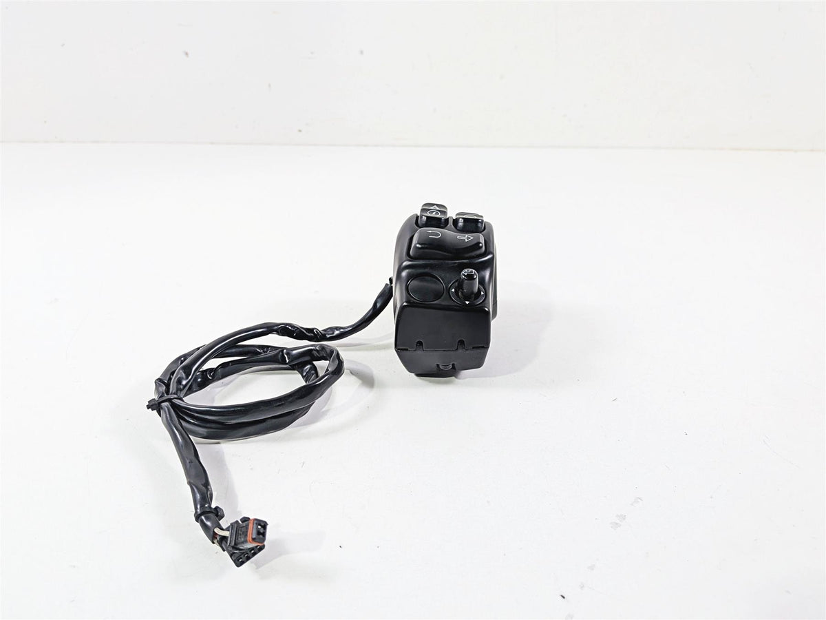 2020 Harley Touring FLTRK Road Glide Right Hand Control Switch Boom Gts 71500501 {{ shop.shopifyCountryName }} - Mototech271