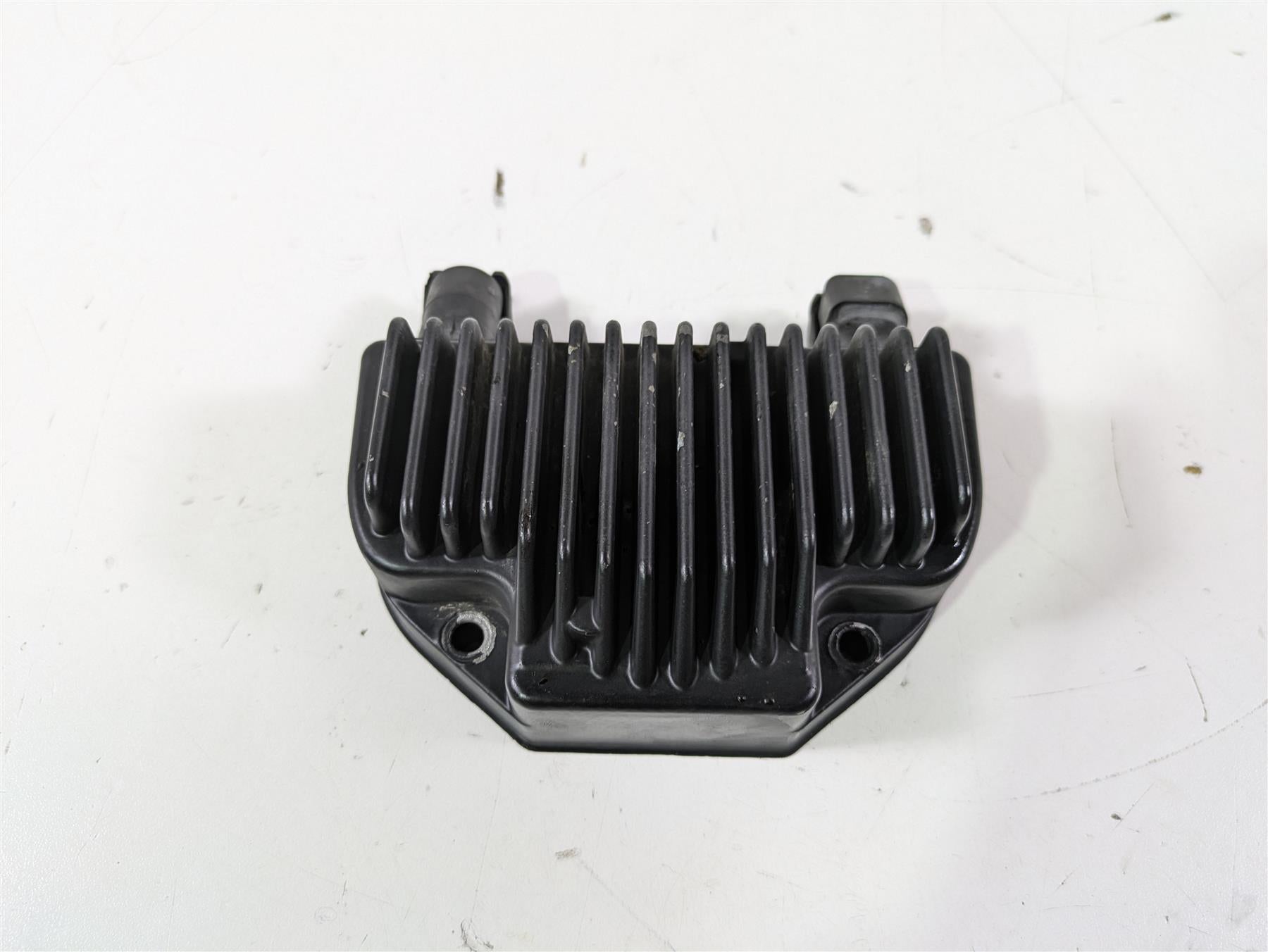 2015 Harley FXDL Dyna Low Rider Rectifier Voltage Regulator 74631-08A {{ shop.shopifyCountryName }} - Mototech271