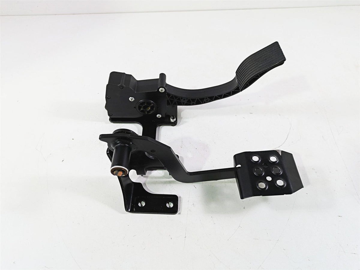 2021 Polaris RZR1000 XP Premium Brake & Accelerate Pedal Set 1021765 4014042 {{ shop.shopifyCountryName }} - Mototech271