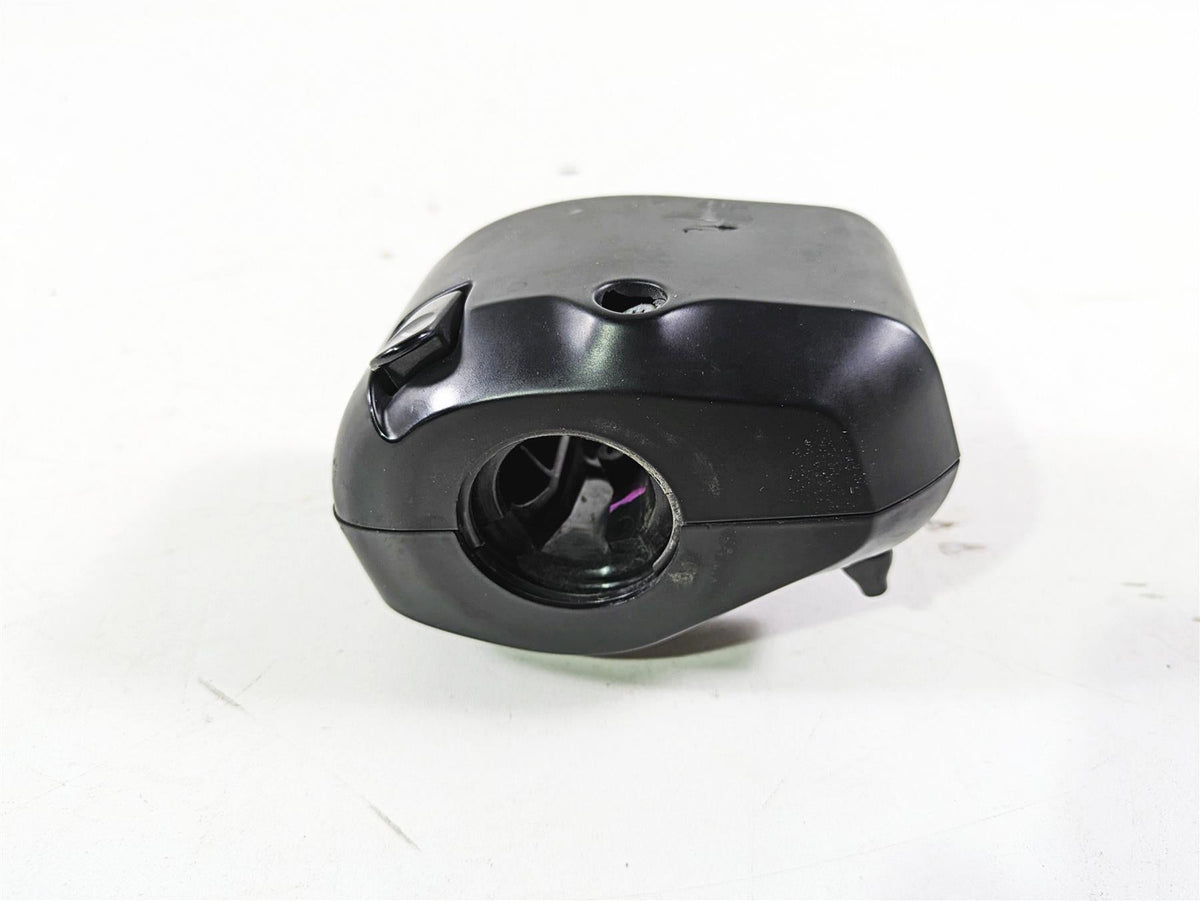 2018 Indian Chieftain Dark Horse Right Hand Control Switch 4016911 4018445 {{ shop.shopifyCountryName }} - Mototech271