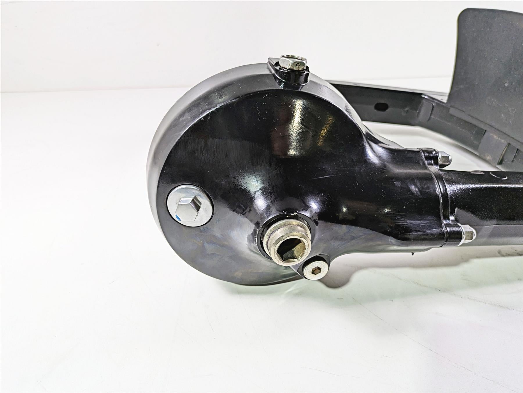 2016 Suzuki M109R VZR1800 Boulevard Swingarm Differential Shaft 27300-48850 {{ shop.shopifyCountryName }} - Mototech271