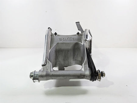2018 Aprilia RSV4 RR Rear Swingarm Swing Arm & Axle 2B001292 {{ shop.shopifyCountryName }} - Mototech271
