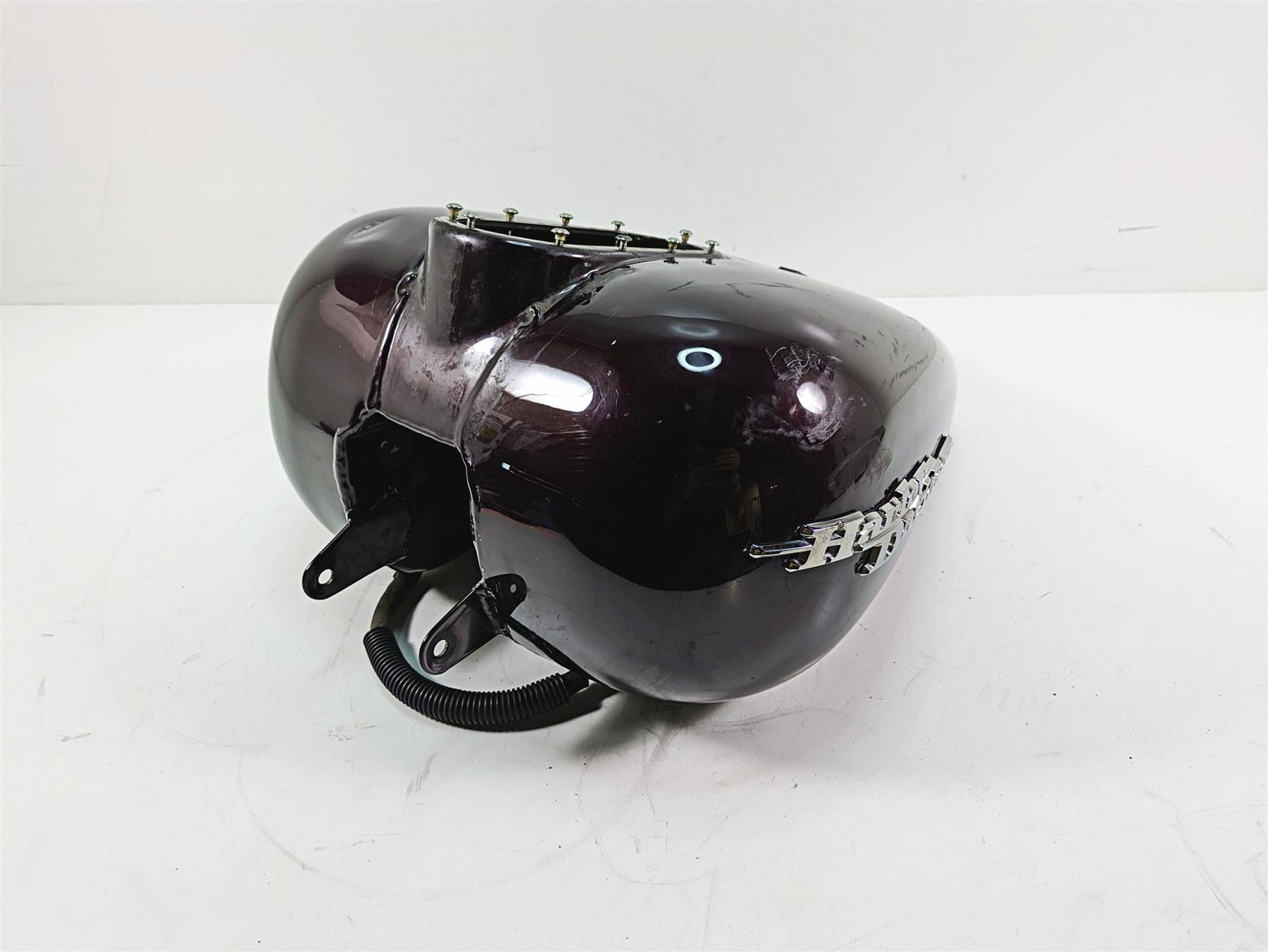 2006 Harley Touring FLHXI Street Glide Fuel Gas Tank Black Cherry -Read 61356-03 {{ shop.shopifyCountryName }} - Mototech271