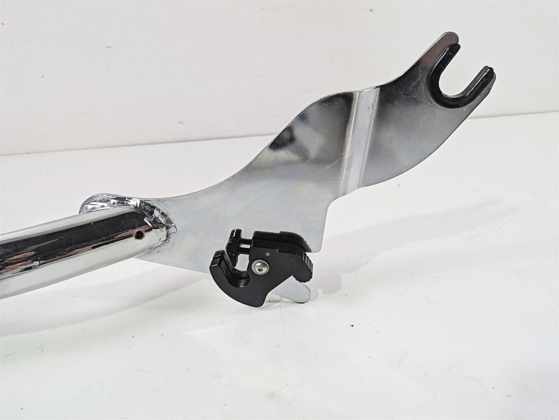 2010 Harley Touring FLHXSE CVO Street Glide 29" Sissybar Backrest + Mounts Read {{ shop.shopifyCountryName }} - Mototech271