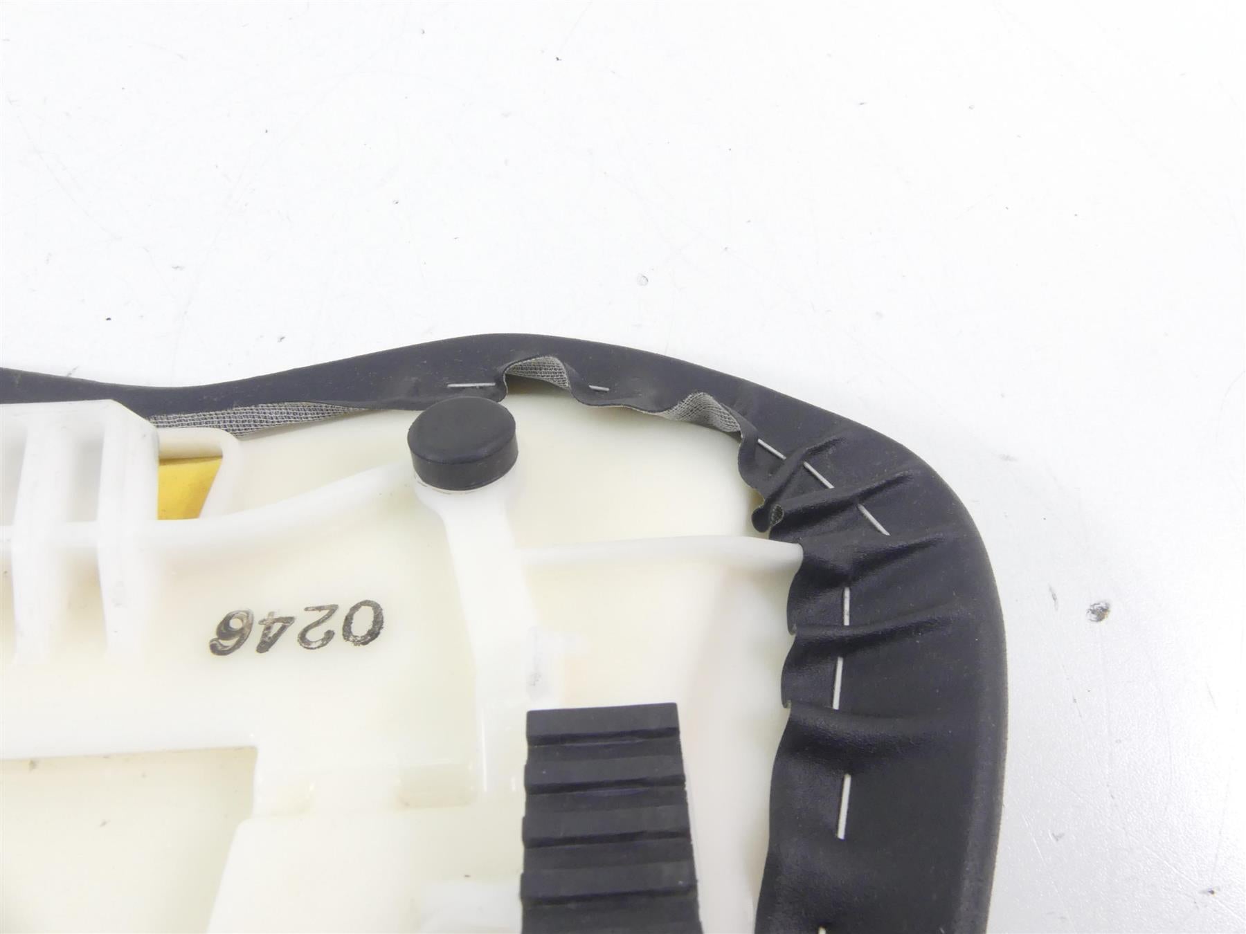 2013 Kawasaki ZX636 ZX6R Ninja Front Rider Driver Seat Saddle 53066-0246-MA {{ shop.shopifyCountryName }} - Mototech271
