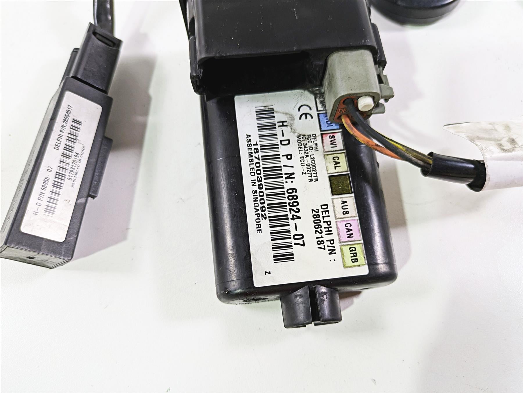 2010 Harley Touring FLHTK Electra Glide Tssm Security Module & Fob Key 68924-07 {{ shop.shopifyCountryName }} - Mototech271