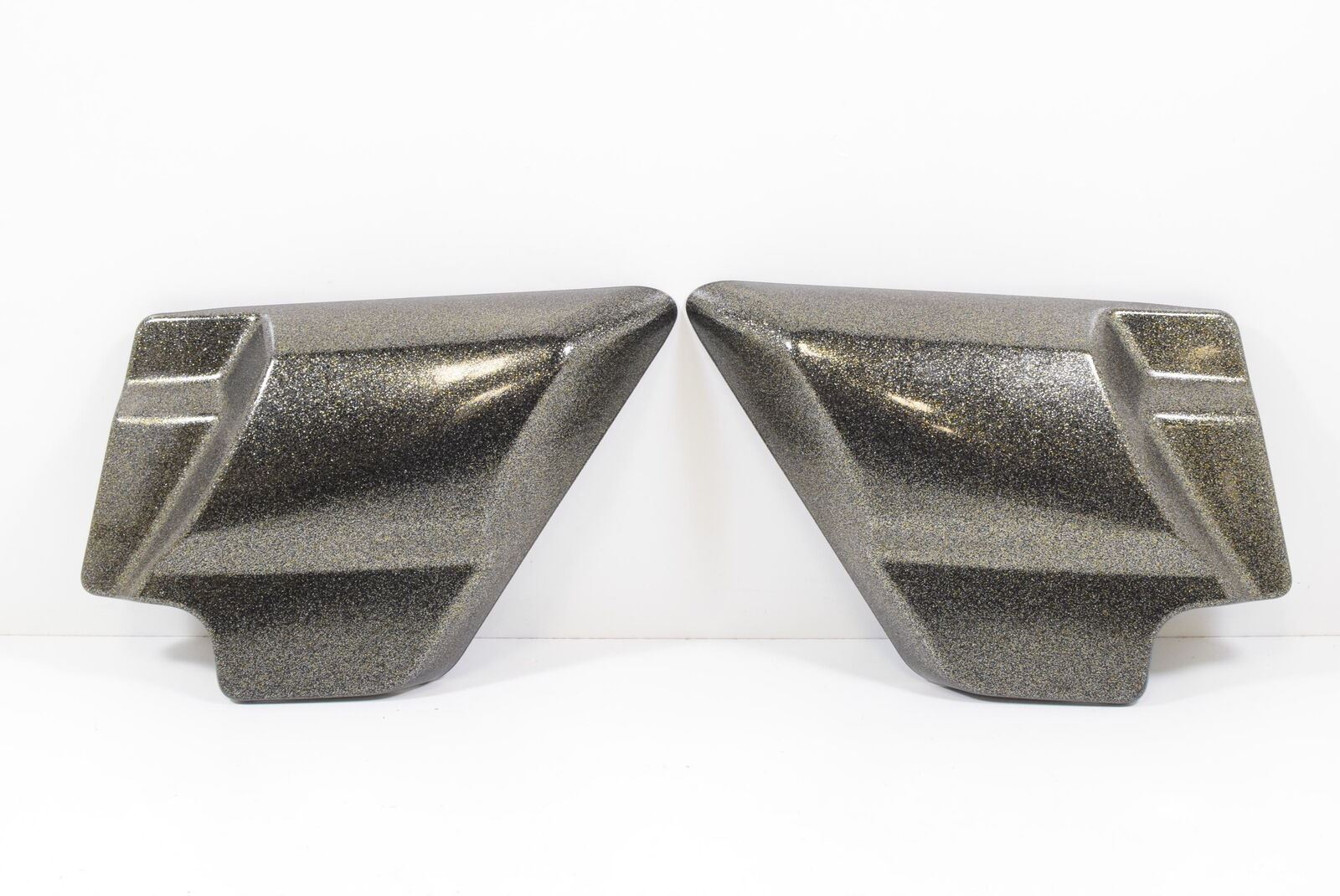 2016 Harley Touring FLHXS Street Glide Special L+R Side Cover SET 57200072EAI {{ shop.shopifyCountryName }} - Mototech271