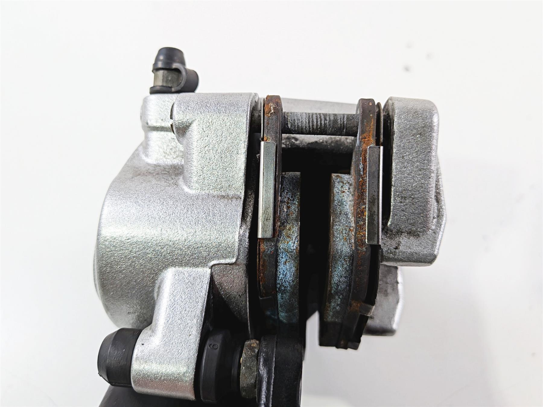 2006 Harley Sportster XL883 Low Rear Brake Caliper & Mount 40968-05A {{ shop.shopifyCountryName }} - Mototech271