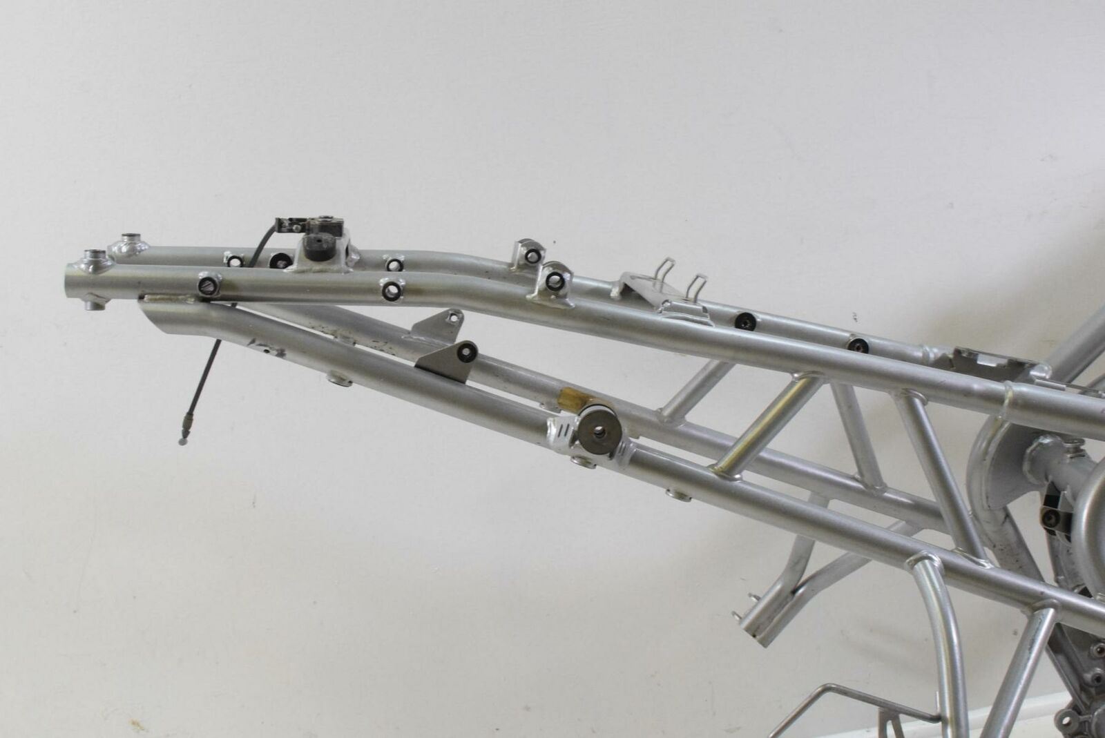 2011 Triumph Tiger 800XC 800 ABS Main Frame Chassis Straight Slvg T2071257 {{ shop.shopifyCountryName }} - Mototech271