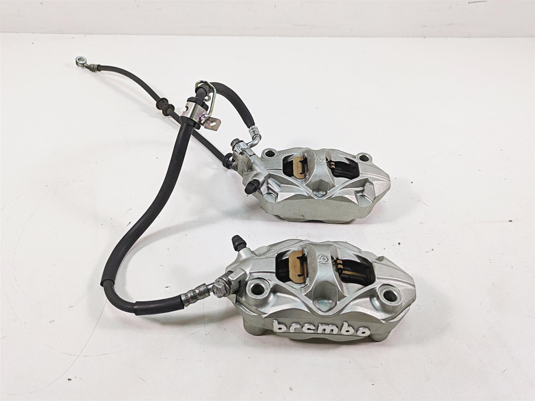 2022 Suzuki GSXR 750 Front Brake Calipers 110mm 59300-17K20-999 59100-17K20-999 | Mototech271