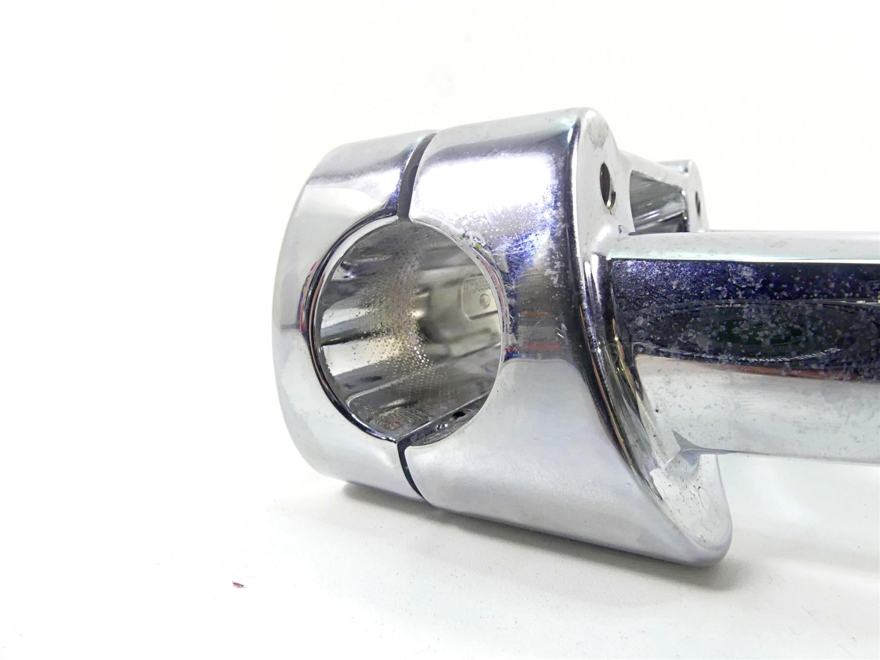 2010 Harley FXDF Dyna Fat Bob Chrome Handlebar Riser Holder Clamps 55858-08 {{ shop.shopifyCountryName }} - Mototech271