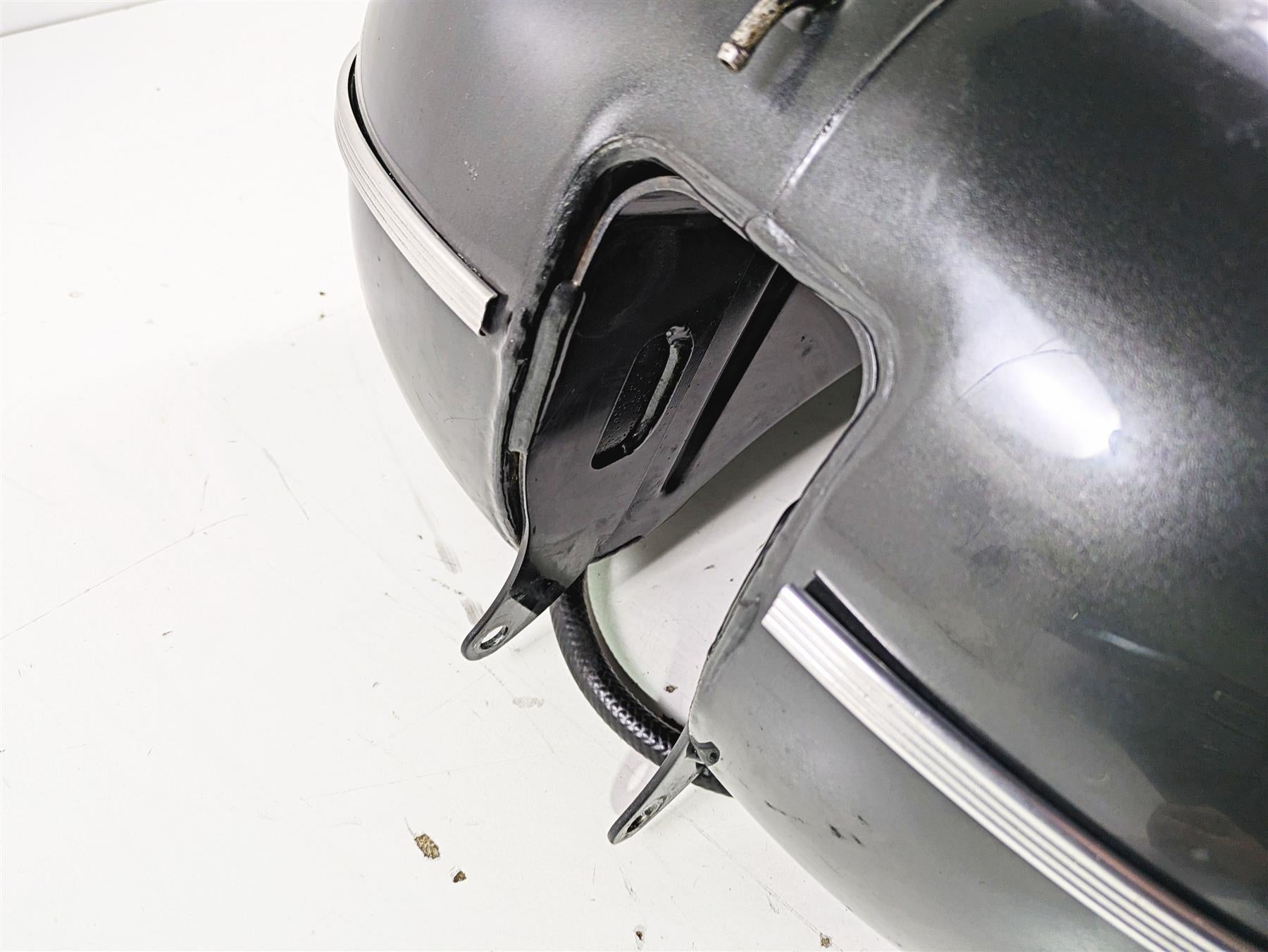 2005 Harley Softail FLSTSCI Heritage Springer Fuel Gas Tank - No Dent 61625-01E {{ shop.shopifyCountryName }} - Mototech271
