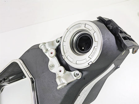 2022 Ducati Streetfighter V2 Straight Main Frame Chassis Air Box With Texas Salvage Title 47028371AA {{ shop.shopifyCountryName }} - Mototech271