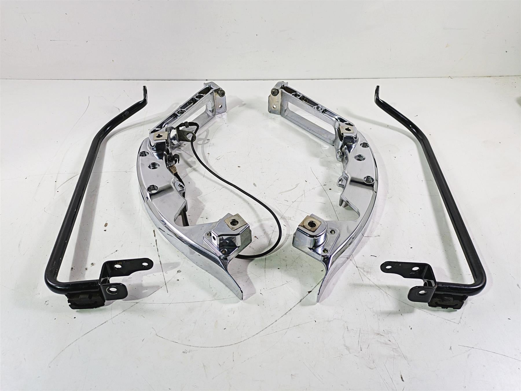 2016 Harley Touring FLTRX Road Glide Saddlebag Chrome Support Set 90200503 | Mototech271