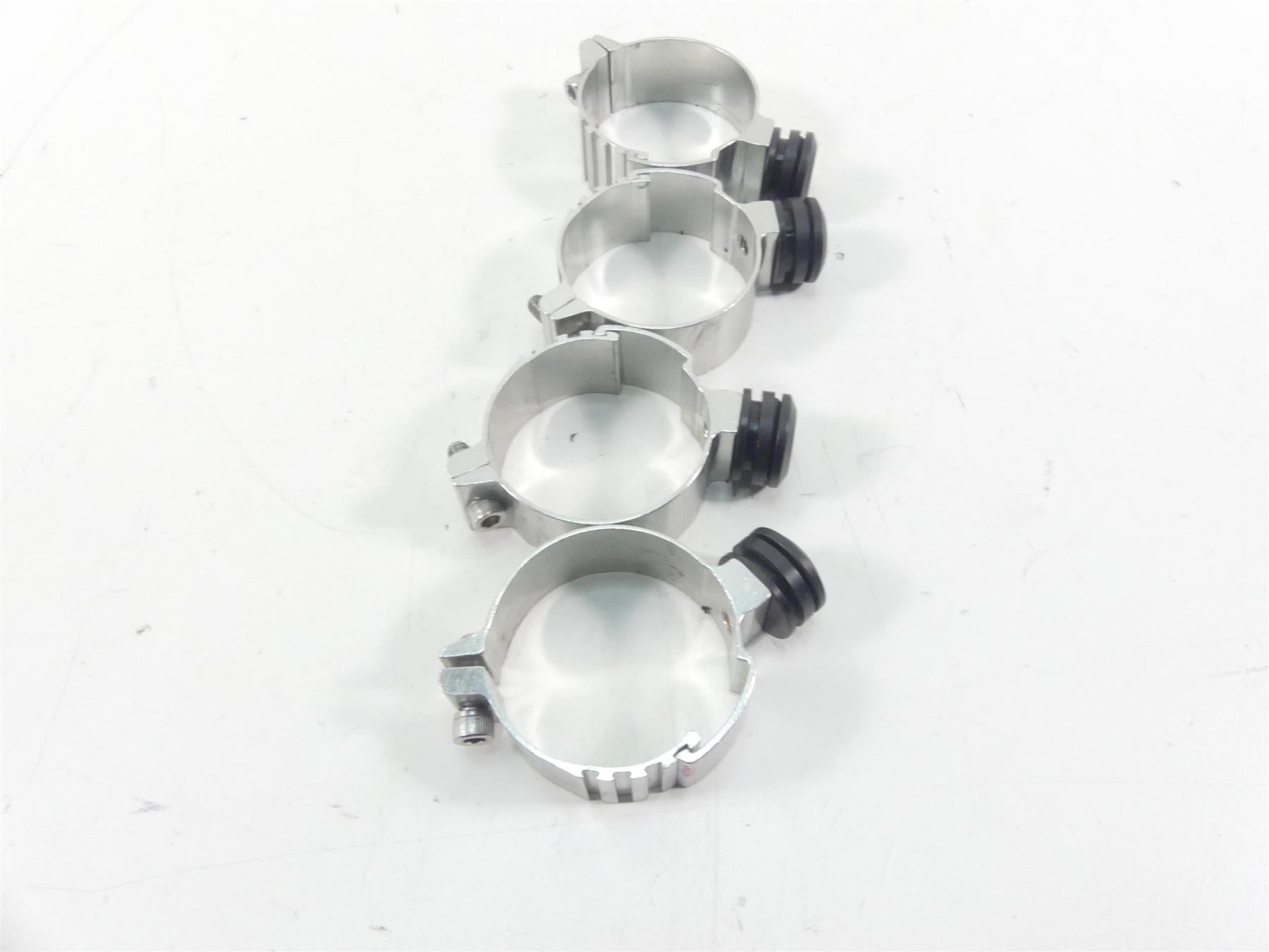 2011 Harley VRSCF Muscle Rod Memphis Shades Adjustable Windshield Clamps {{ shop.shopifyCountryName }} - Mototech271