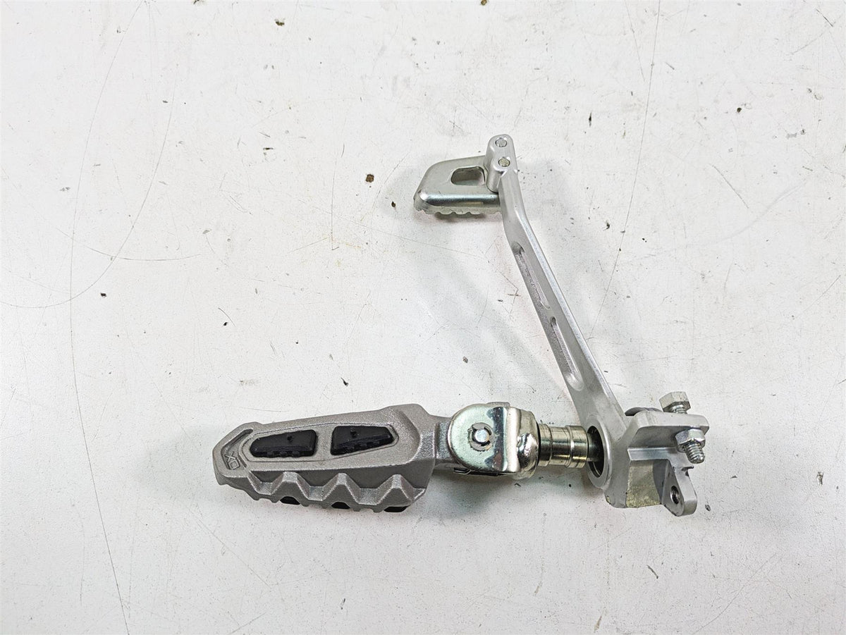 2020 Ducati Scrambler 1100 Sport Pro Right Footpeg & Brake Pedal 45721002AA {{ shop.shopifyCountryName }} - Mototech271