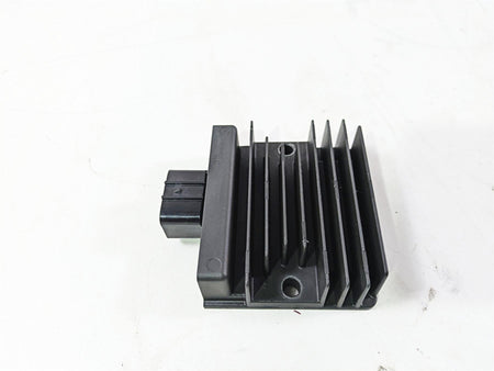 2022 Kawasaki ZR900RS Cafe Rectifier Voltage Regulator SH868BA 21066-0760 {{ shop.shopifyCountryName }} - Mototech271