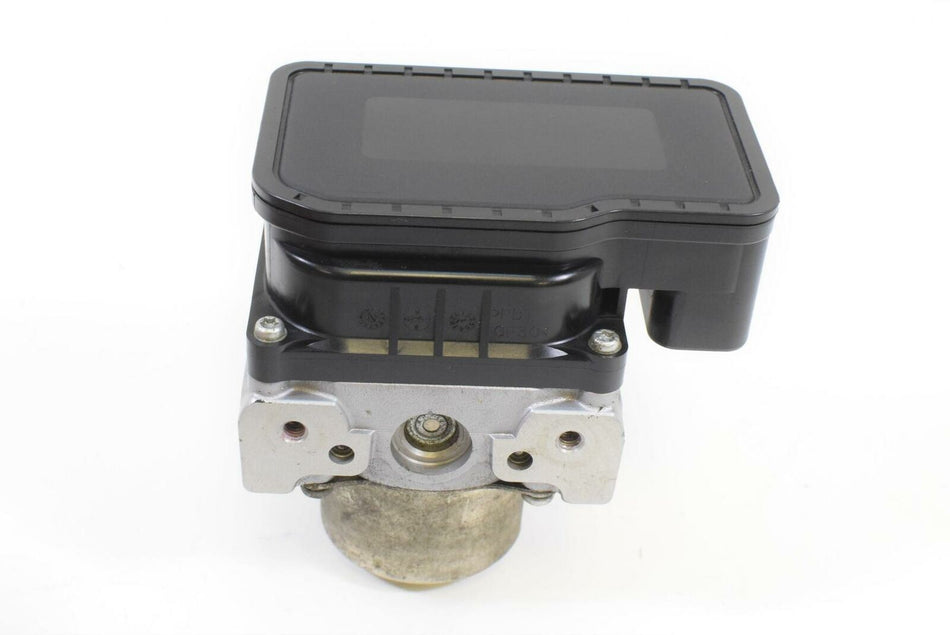 2015 Triumph Rocket III Touring ABS ABS Brake Braking Module Pump T2020413 {{ shop.shopifyCountryName }} - Mototech271