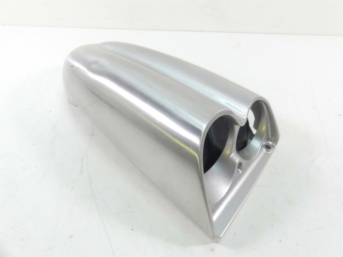 2020 Yamaha VMX17 1700 Left Air Scoop Ram Cover Fairing - Dent 2S3-21711-00-P1 {{ shop.shopifyCountryName }} - Mototech271