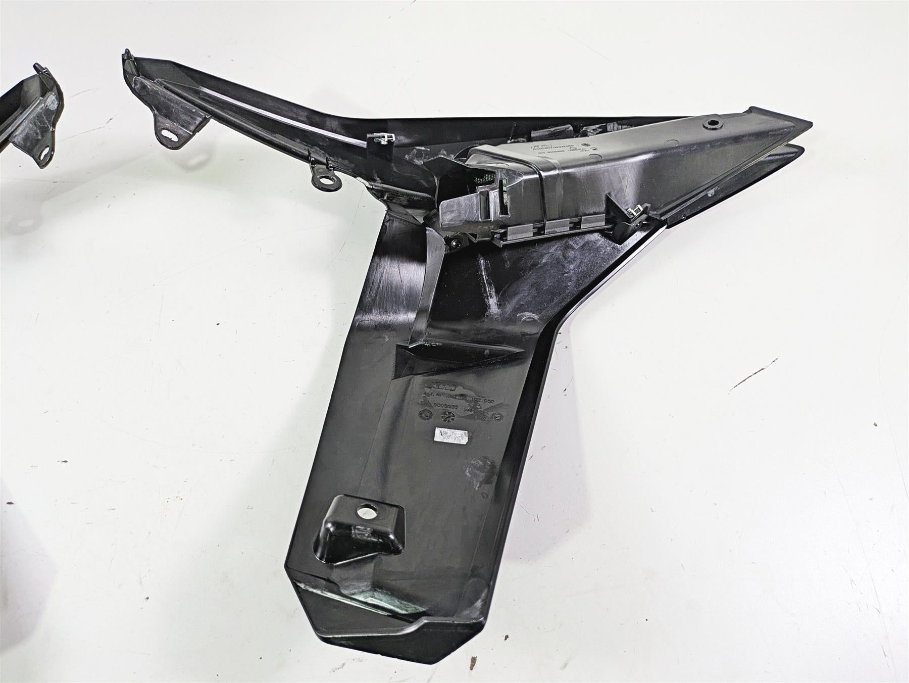 2018 KTM 1290 Super Adv S Front Side Air Intake Fairing Set 60708102000 {{ shop.shopifyCountryName }} - Mototech271