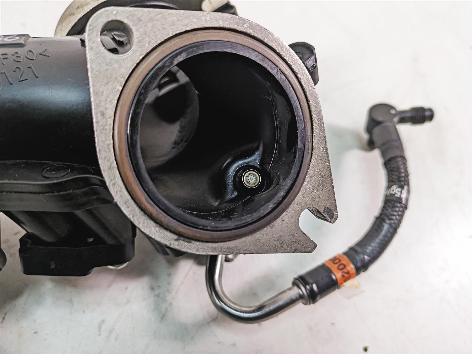2020 Harley Softail FXBB Street Bob Throttle Body Fuel Injection 27300122 {{ shop.shopifyCountryName }} - Mototech271