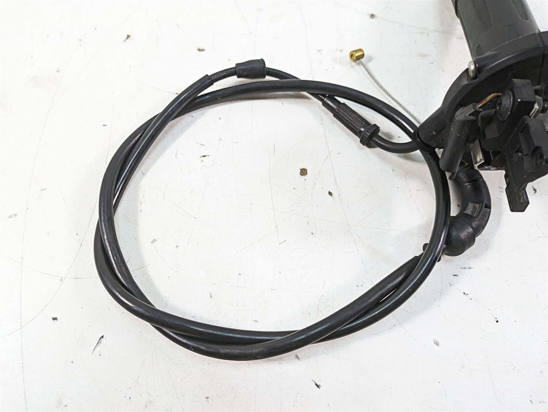 2007 BMW R1200GS K255 Adv Heated Hand Grips Throttle Cable Set 61317727067 {{ shop.shopifyCountryName }} - Mototech271