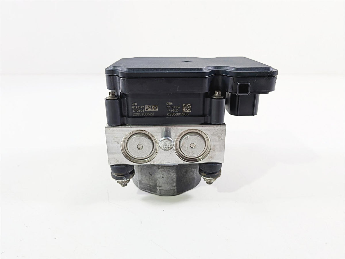2018 Harley Touring FLHTCU Electra Glide Abs Brake Pump Module 41100046A-Mototech271