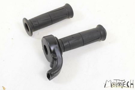 2015 Kawasaki ZX10R ZX1000 Ninja Throttle Grip Handle SET 32099-0049 {{ shop.shopifyCountryName }} - Mototech271