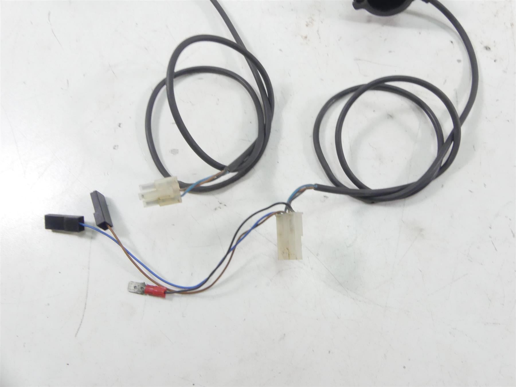2011 Victory Vision Tour Left Right Heated Grip + Wiring Set 5413493 {{ shop.shopifyCountryName }} - Mototech271