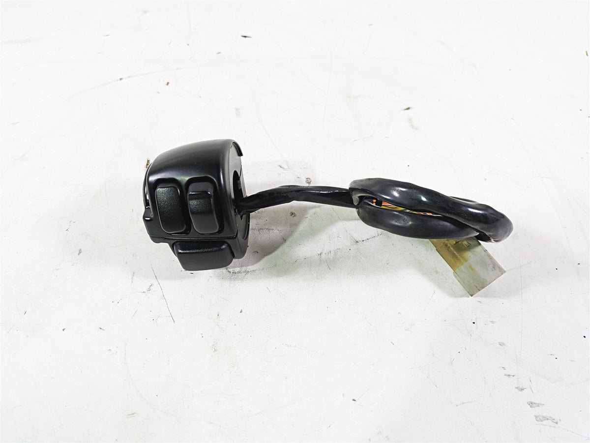 2013 Harley VRSCDX Night Rod Sp Left Hand Light Control Switch 71682-06A {{ shop.shopifyCountryName }} - Mototech271