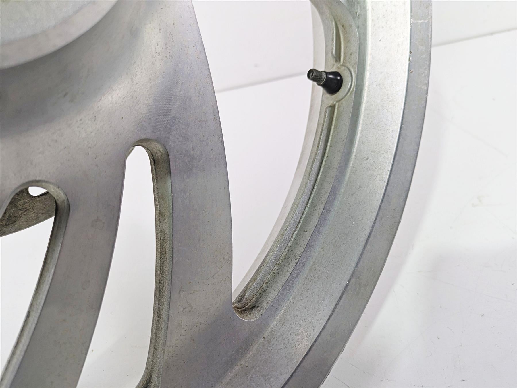 2007 Honda VTX1300 Classic Straight 19x3 Front Wheel Rim 44650-MEM-671 {{ shop.shopifyCountryName }} - Mototech271