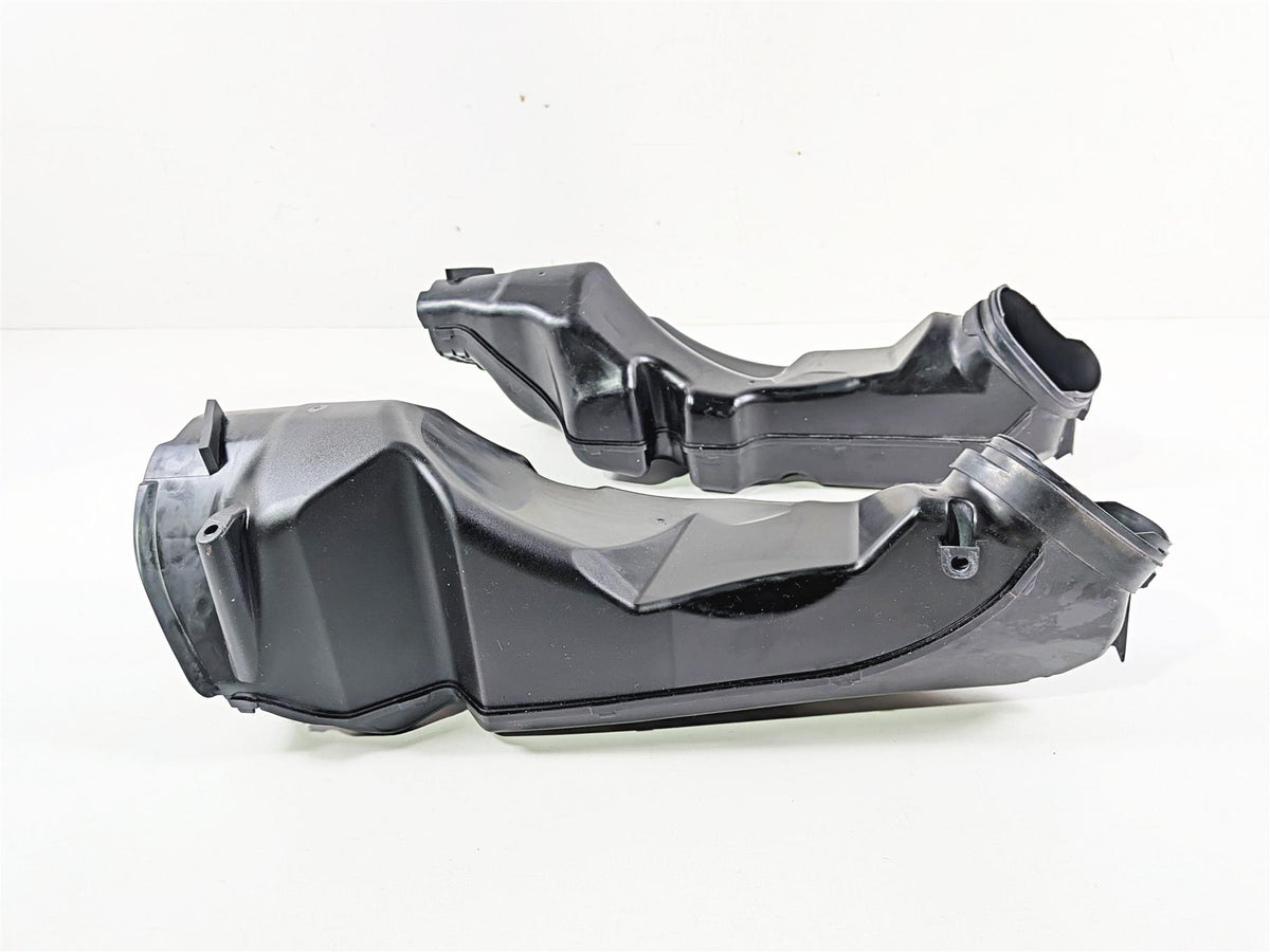2024 Suzuki GSXR600 Air Intake Ram Scoop Duct Set 94420-14J00 94430-14J00 {{ shop.shopifyCountryName }} - Mototech271