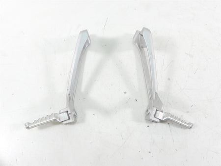 2021 Aprilia RS 660 Rear Passenger Footpeg Foot Peg Rest Set 2B005206 2B005205 {{ shop.shopifyCountryName }} - Mototech271