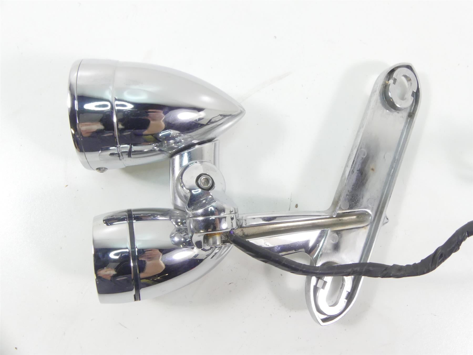 2004 Harley FLHTC SE CVO Electra Glide Right Kuryakyn Spot Light Blinker 5005 {{ shop.shopifyCountryName }} - Mototech271