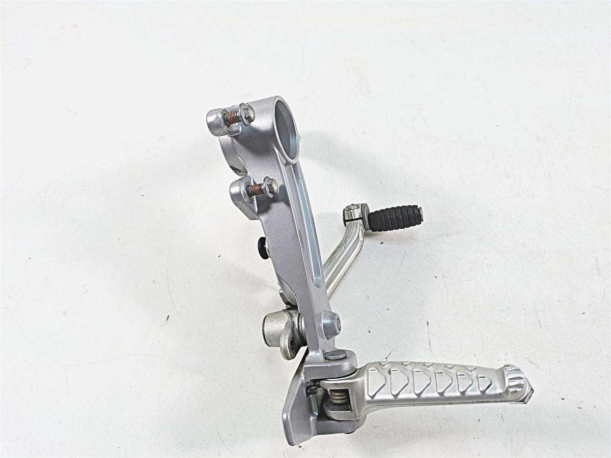 2021 Aprilia RS660 Left Rider Footpeg & Brake Pedal 2B005202 {{ shop.shopifyCountryName }} - Mototech271