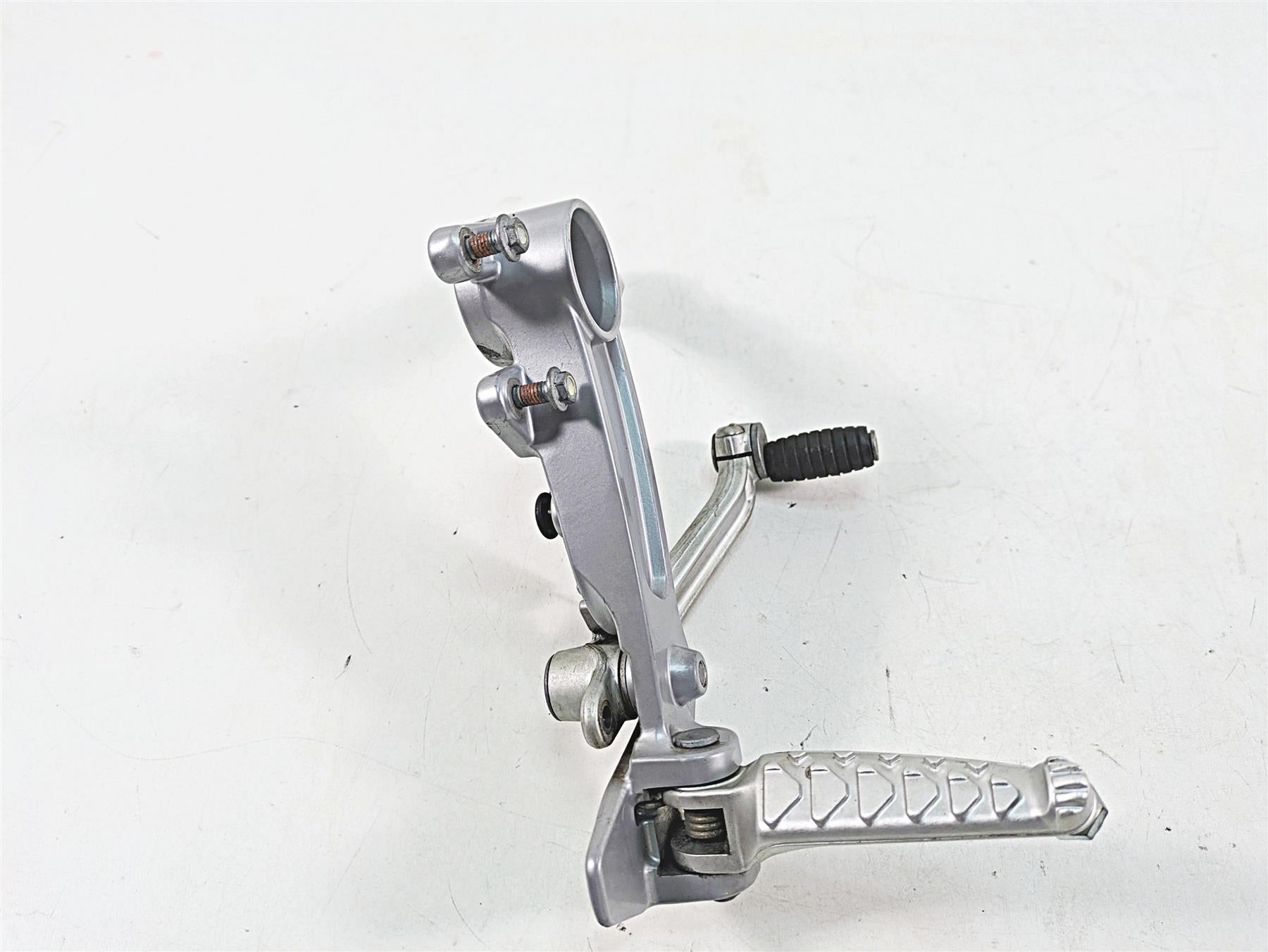 2021 Aprilia RS660 Left Rider Footpeg & Brake Pedal 2B005202 {{ shop.shopifyCountryName }} - Mototech271