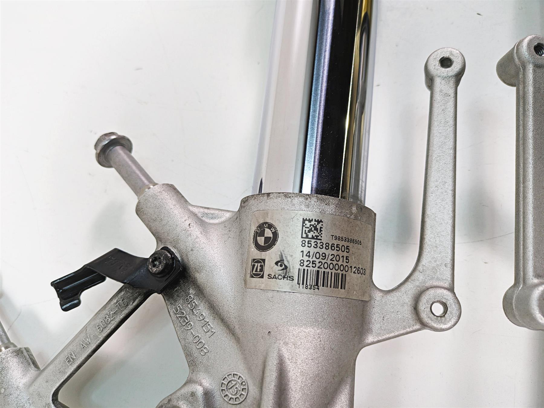 2016 BMW R1200R K53 Straight Esa Front Fork Leg Set Read 31428533867 31428533866 {{ shop.shopifyCountryName }} - Mototech271