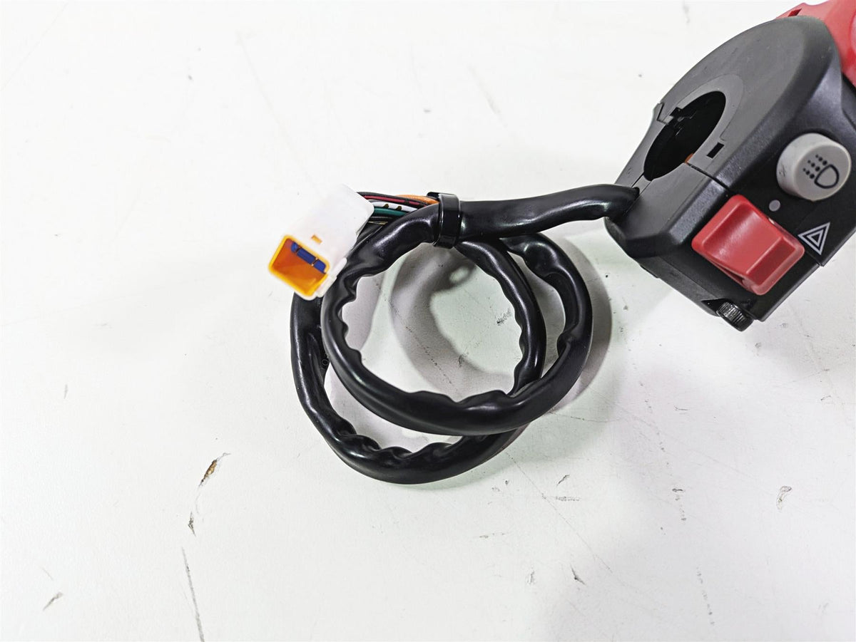 2023 Ducati Monster 937 SP Right Hand Start Kill Control Switch 65010283B {{ shop.shopifyCountryName }} - Mototech271